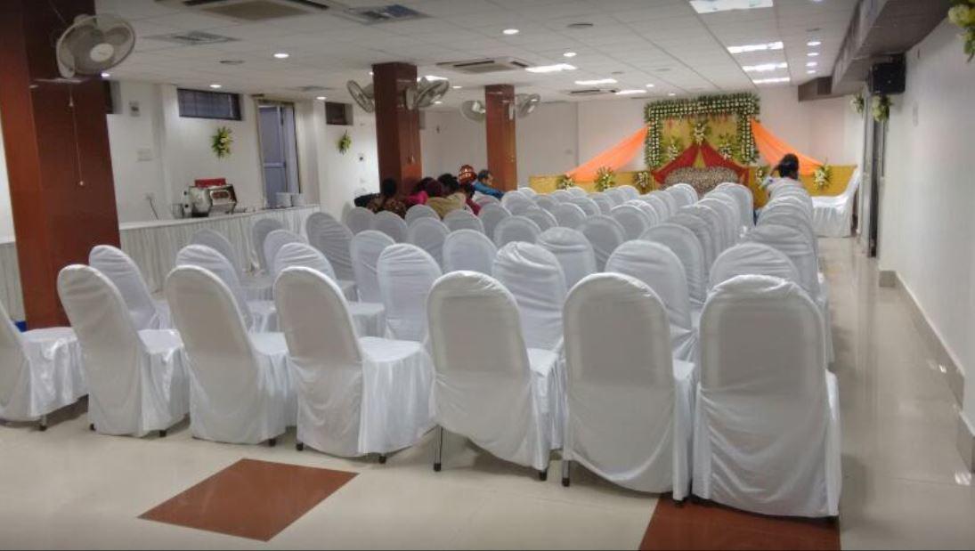 Hotel Aman Palace Prayagraj Ngoại thất bức ảnh