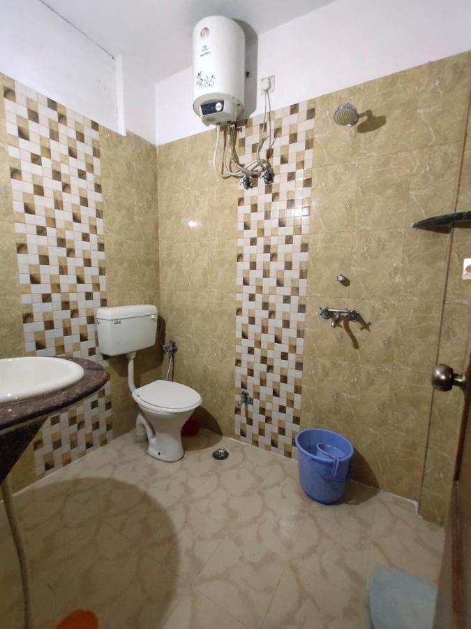 Hotel Aman Palace Prayagraj Ngoại thất bức ảnh